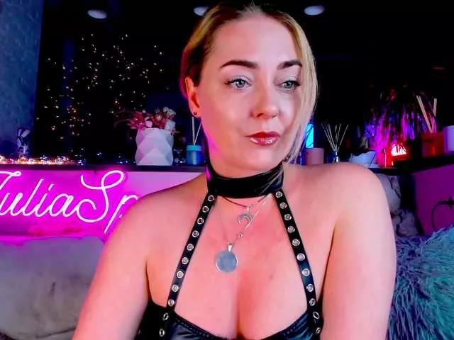 -JuliaSpace- on BongaCams 