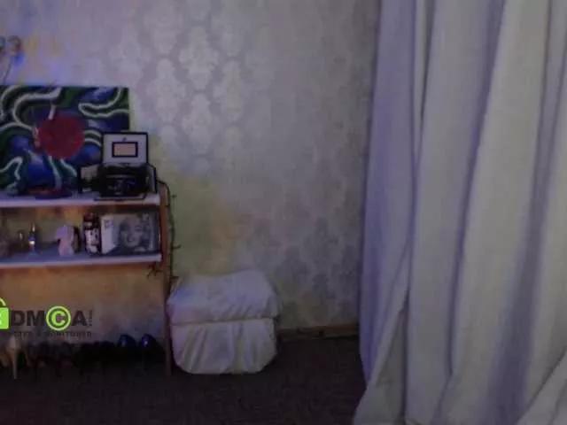 -LadyLUCK- on BongaCams 