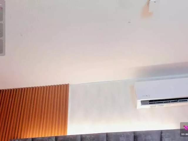 Ada-lee on BongaCams 
