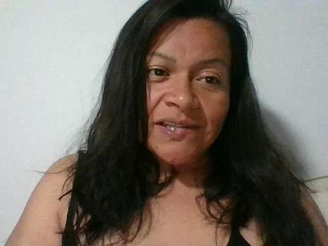 adri007 on BongaCams 
