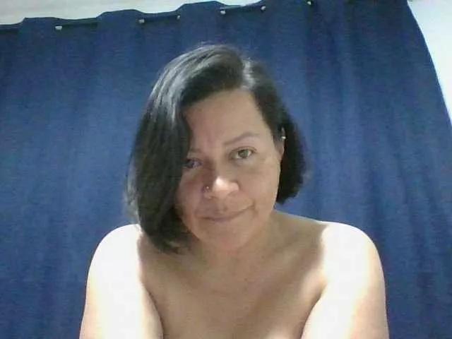 adri007 on BongaCams 
