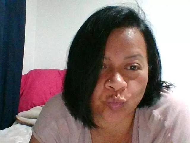 adri007 on BongaCams 