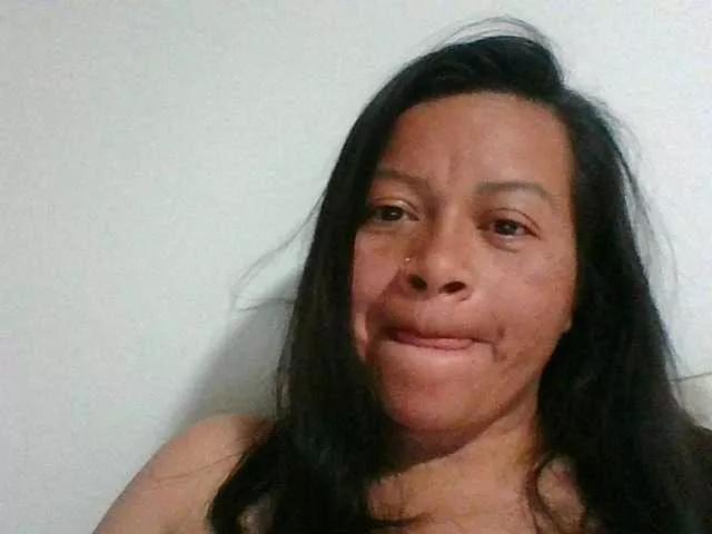 adri007 on BongaCams 