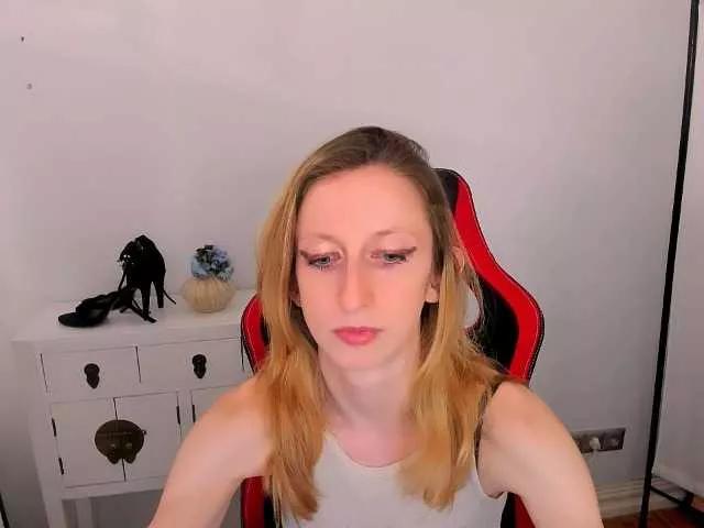 AliceFantasy on BongaCams 
