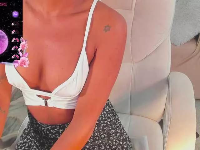 AlishaSummer on BongaCams 