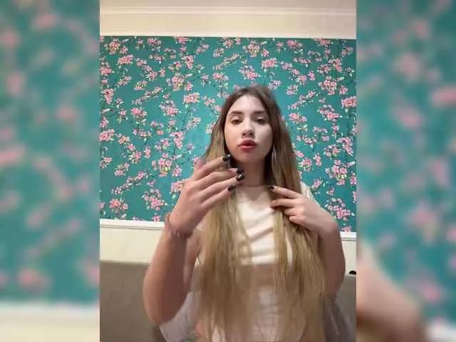 alizii on BongaCams 