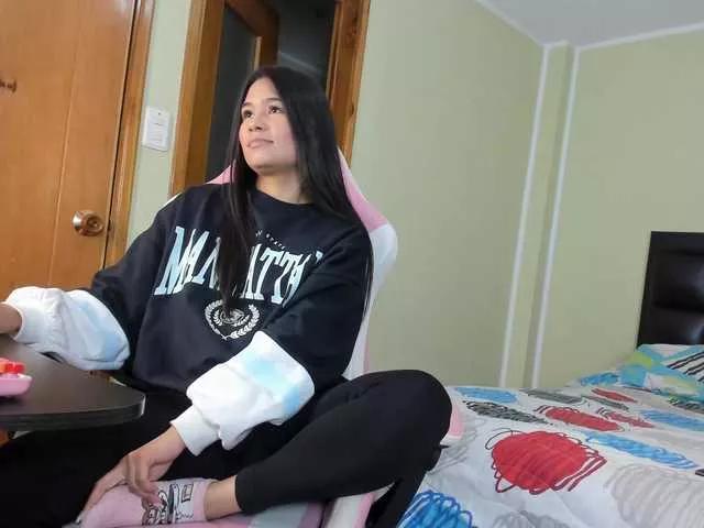 allisonlove69 on BongaCams 