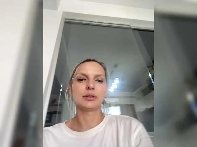 ameliex69 on BongaCams