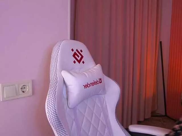 AmelyDragons on BongaCams 