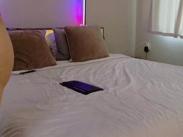 Amex369 on BongaCams 