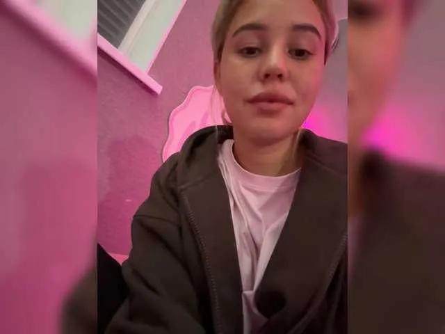 AmyGlad on BongaCams