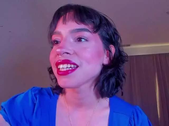 AmyHeaven- on BongaCams