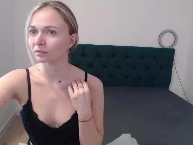 Anabellaa on BongaCams 