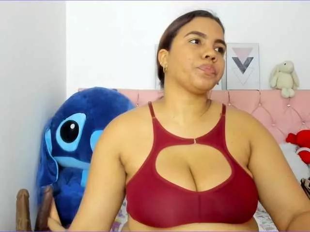 AngieCandy on BongaCams 