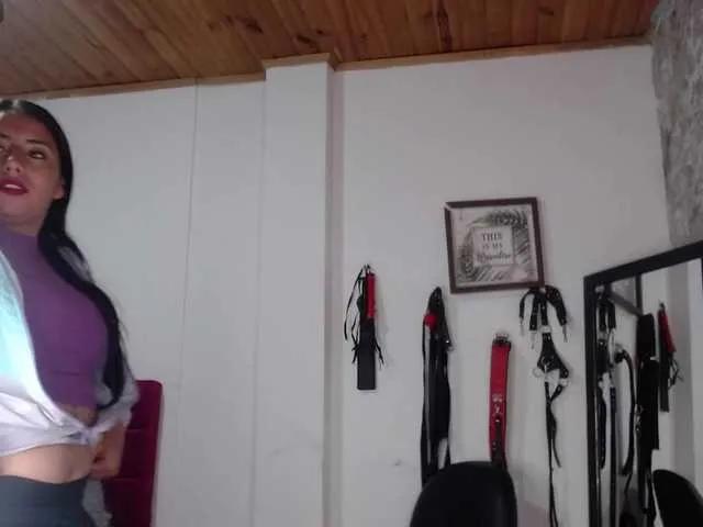 ashleymonroe on BongaCams