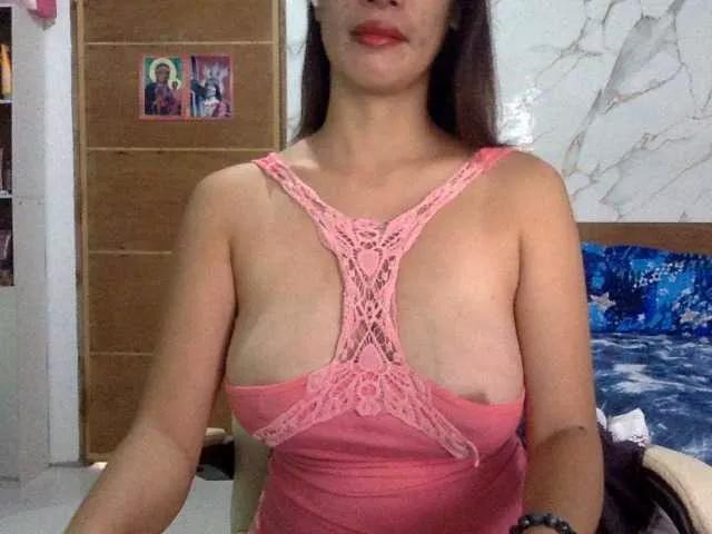 asianashley on BongaCams