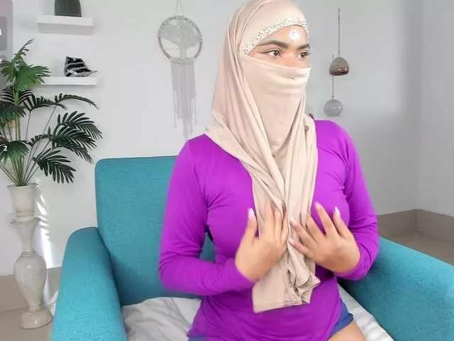 Aura-cuutee on BongaCams
