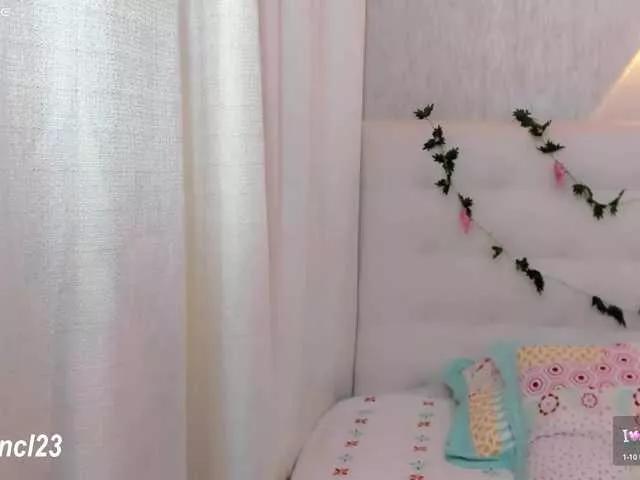Aurora2308 on BongaCams 
