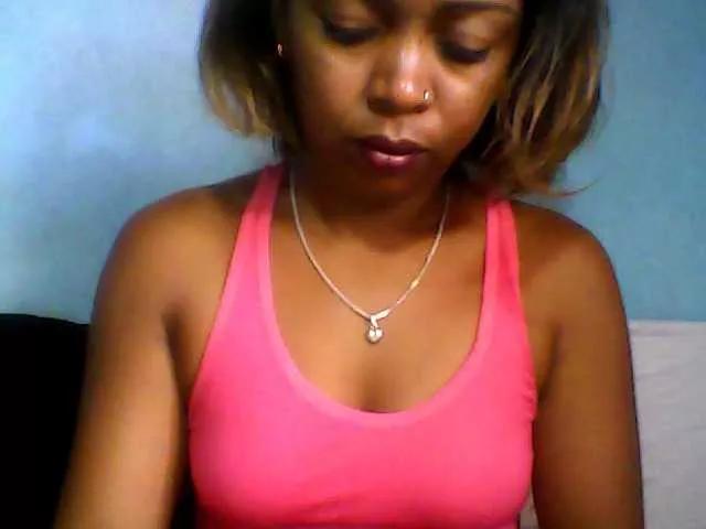 Baby-giiirl23 on BongaCams 