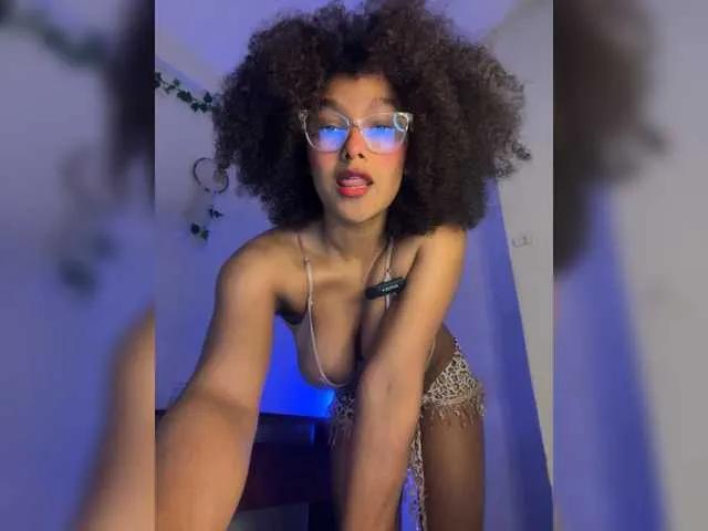 becc3 on BongaCams