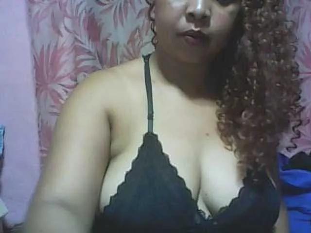 big-asssexy on BongaCams 