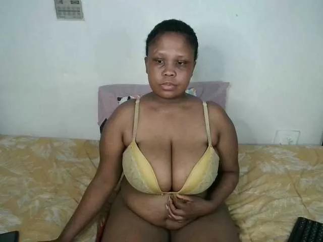 BIGTITTISXX on BongaCams 