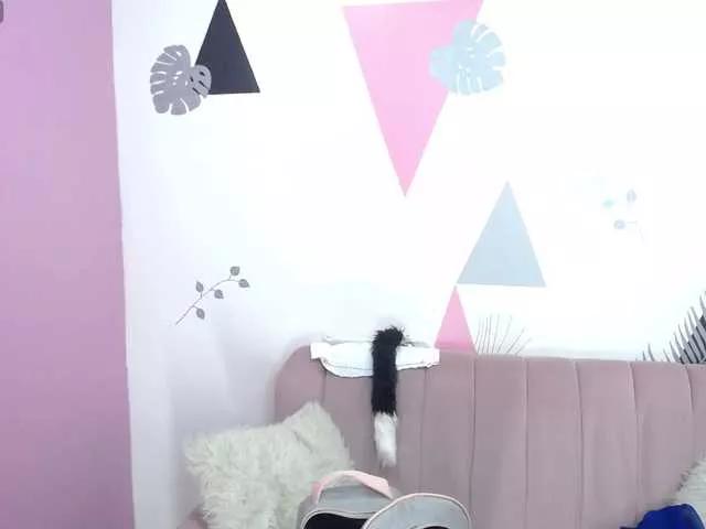 bonnyfox on BongaCams 