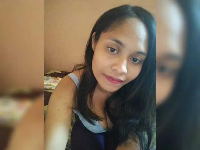 Brendah23 on BongaCams