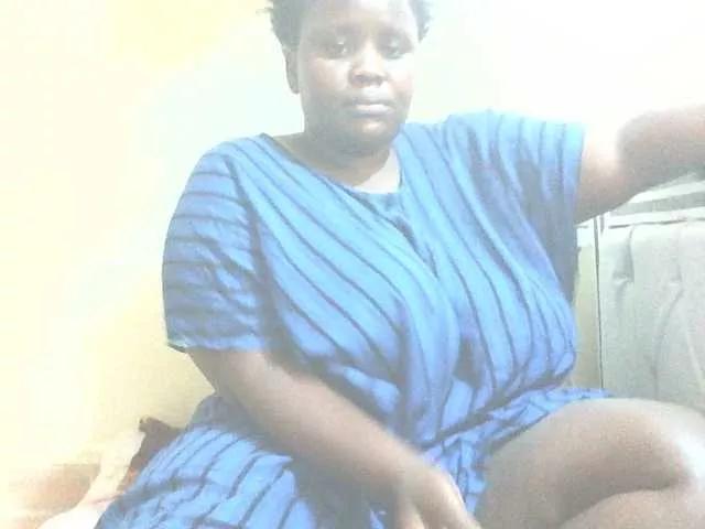 Bursty-Monique on BongaCams 
