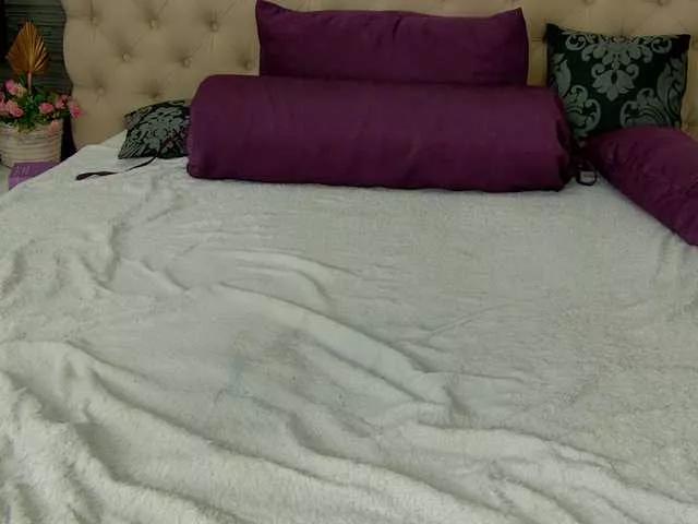 Candy-babe on BongaCams 