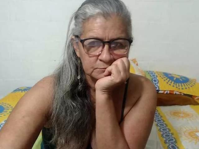 candy-mature on BongaCams 