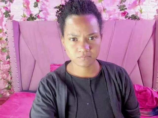 CandyBron on BongaCams 