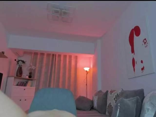 Celine-Roxelle on BongaCams 