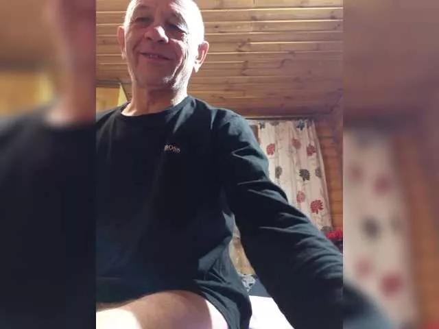 CindyXErics on BongaCams 