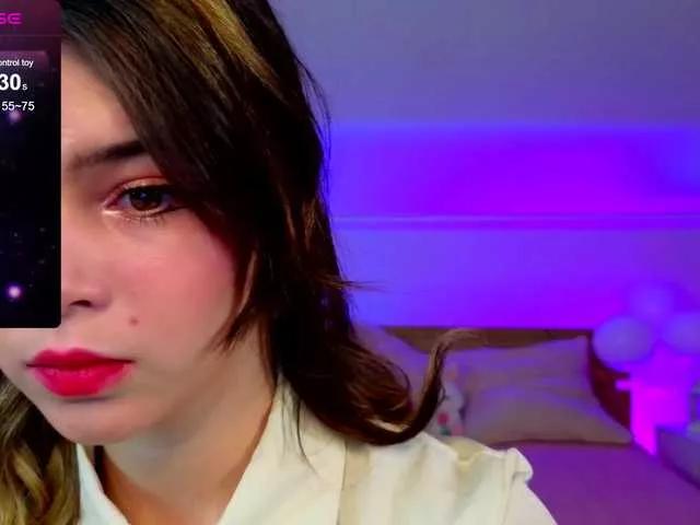 CoralineJones on BongaCams 
