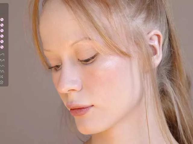 CuteShine on BongaCams 