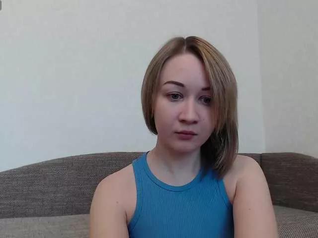 DaddysSluttyGirl on BongaCams