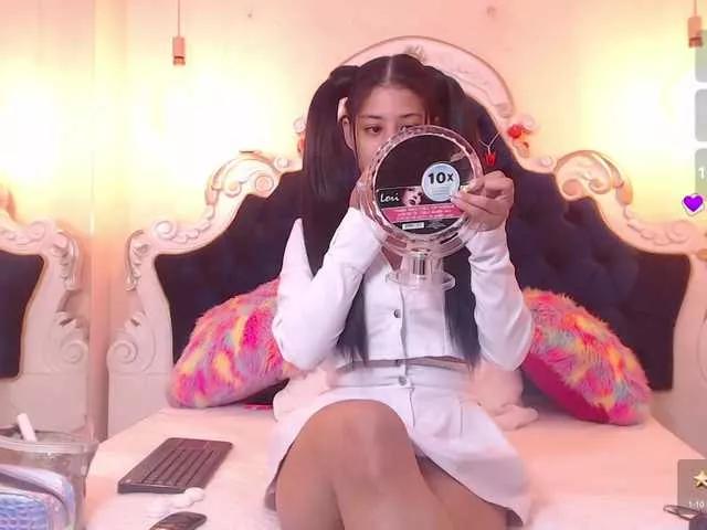 DarcyMoore on BongaCams 