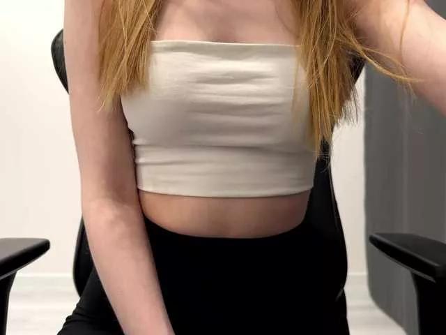DiamondLily on BongaCams 