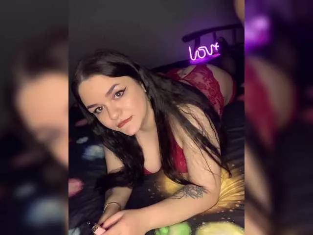Diana2001 on BongaCams 