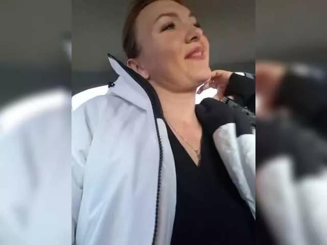 DIVORA on BongaCams 