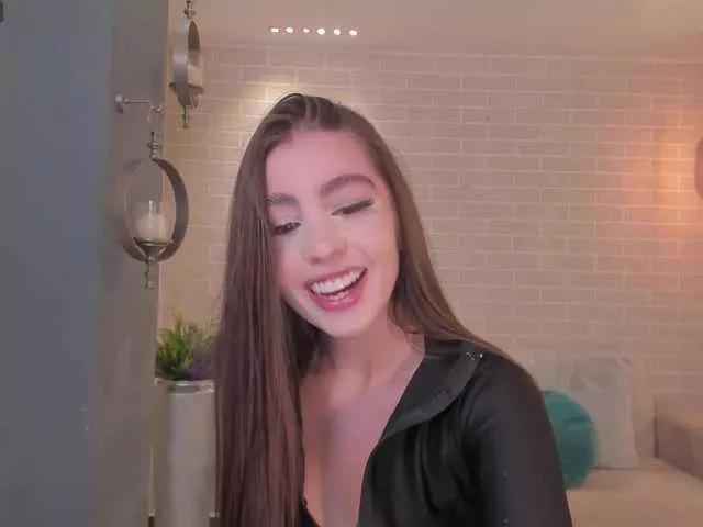 DolcieElliot on BongaCams 