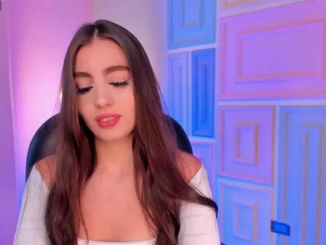 DolcieElliot on BongaCams 