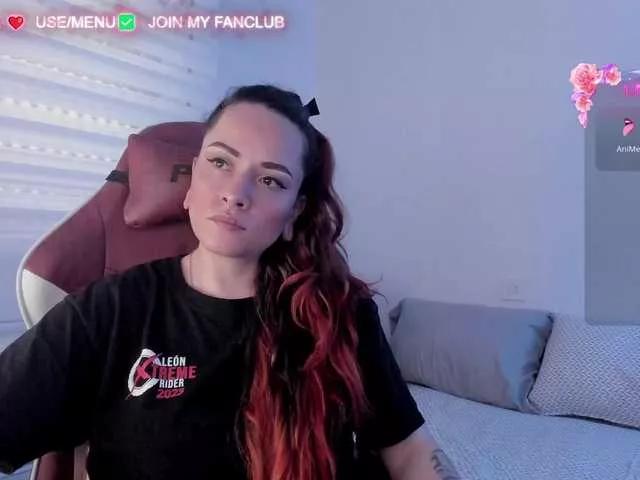 DominaDeivis on BongaCams 