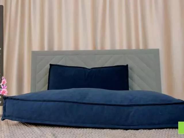 doublecheers on BongaCams 