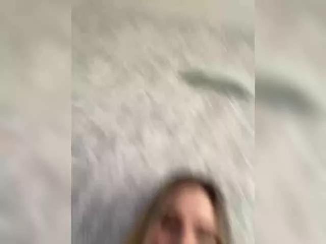 Dream022 on BongaCams 