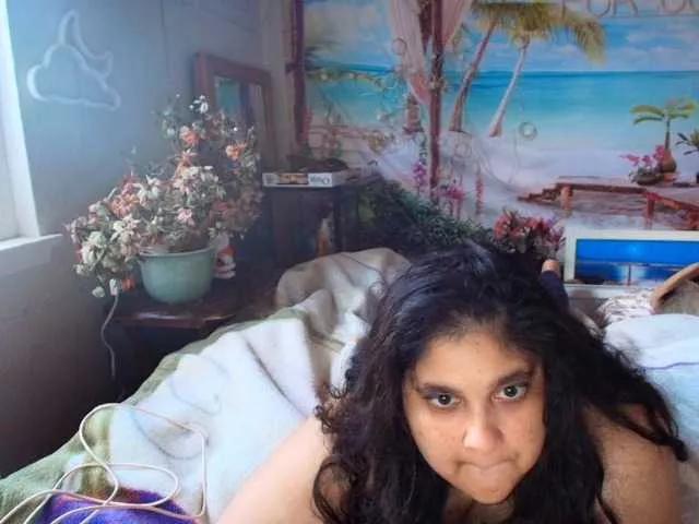 DUMBHOEMELANIE on BongaCams 