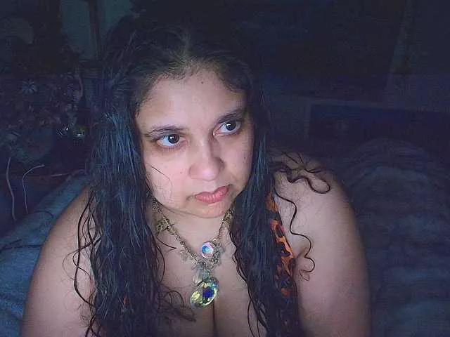DUMBHOEMELANIE on BongaCams 