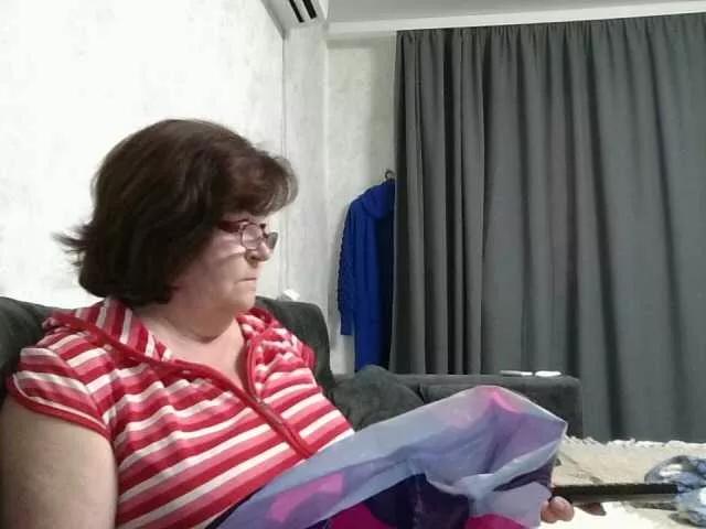 elenavladimirovna on BongaCams 
