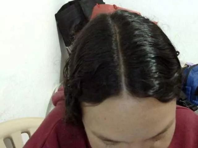 ElizabethMart on BongaCams 